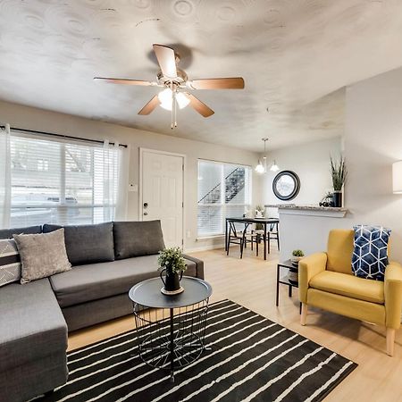 Insta-Worthy Flat And Arboretum Tickets Included Dallas Exteriör bild
